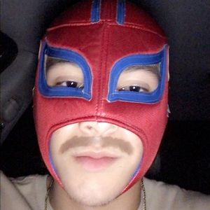 Meet your Posher, Diego